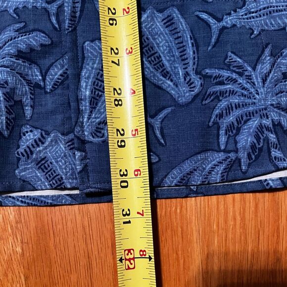 Vineyard Vines Harbor Shirt Navy Palm Print Short Sleeve Button Fishing Size M - Picture 8 of 16